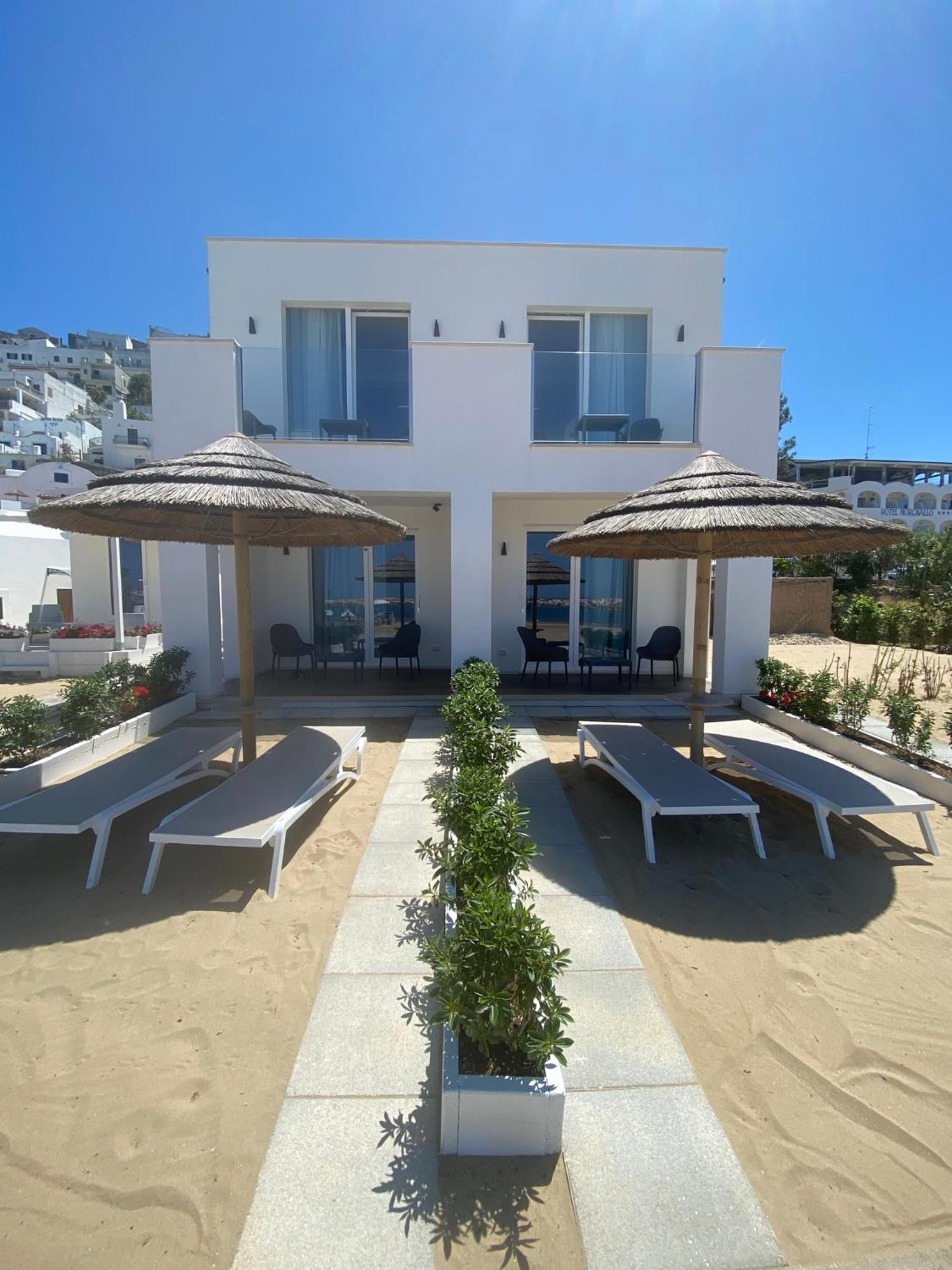 Marina Bay Beach Hotel Peschici Exterior foto